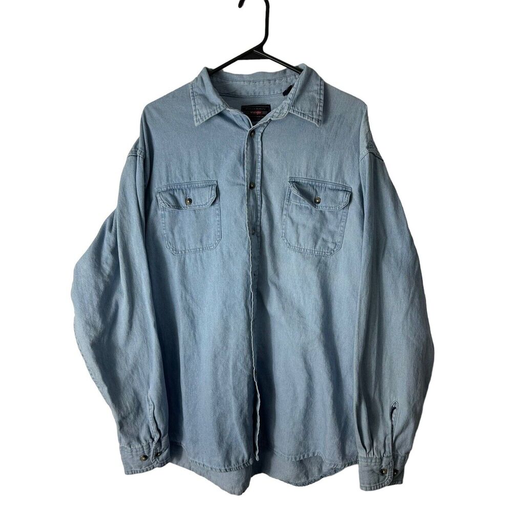 Wrangler Rugged Shirt Mens XL Blue Light Wash Denim Button Down Pocket Western